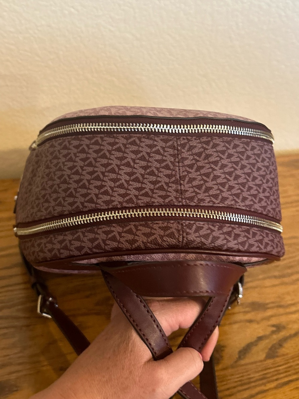 Michael Kors Rhea Medium Color-Block Signature Logo Backpack - Picture 6 of 16